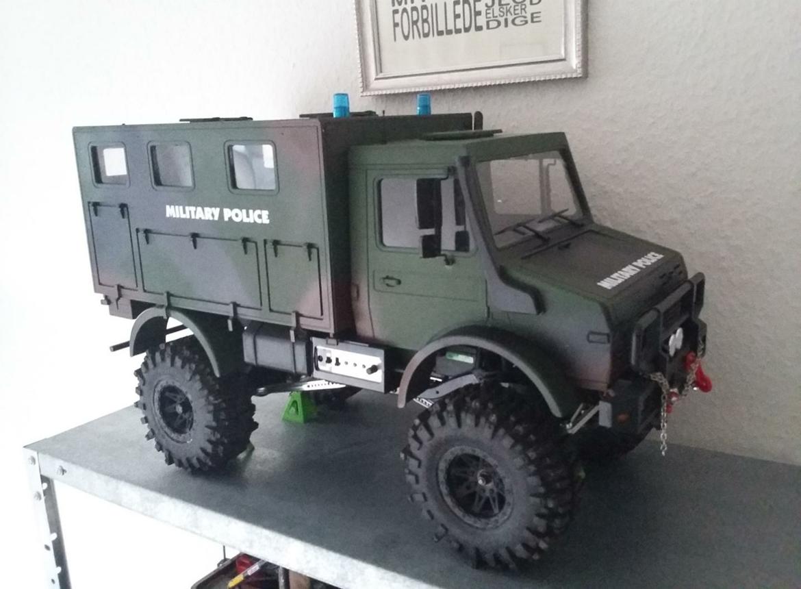 Lastbiler Mercedes Unimog MP billede 9