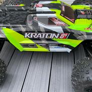 Off-Roader Arrma kraton 8 s
