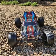 Off-Roader Traxxas Rustler VXL 2WD