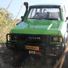 Off-Roader Toyota Landcruiser Hj61 vx