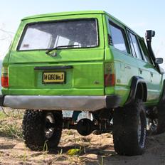Off-Roader Toyota Landcruiser Hj61 vx