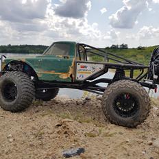 Off-Roader Scx10ii