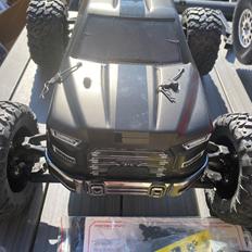 Truck Arrma nero 6s Big rock diff brain