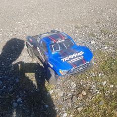 Truck Traxxas slash 4x4 tsm 