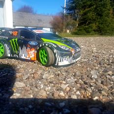 Bil Traxxas rally 1/16 Gymkhana edition 