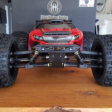 Off-Roader Team Magic E6 III BES