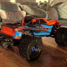 Truck Traxxas Maxx 4S