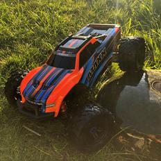 Truck Traxxas Maxx 4S