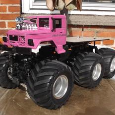 Lastbiler 1/16 Pink Poisen Tamiya G6-01 (WPL Body)