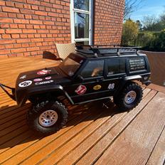 Bil Axial SCX 10 Ii