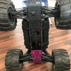 Truck HPI Savage 4wd 4,6 konverteret