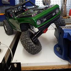 Bil Axial Wraith 1.9
