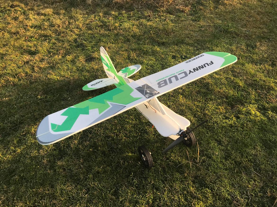 Fly Multiplex FunnyCup - Færdig samlet billede 11