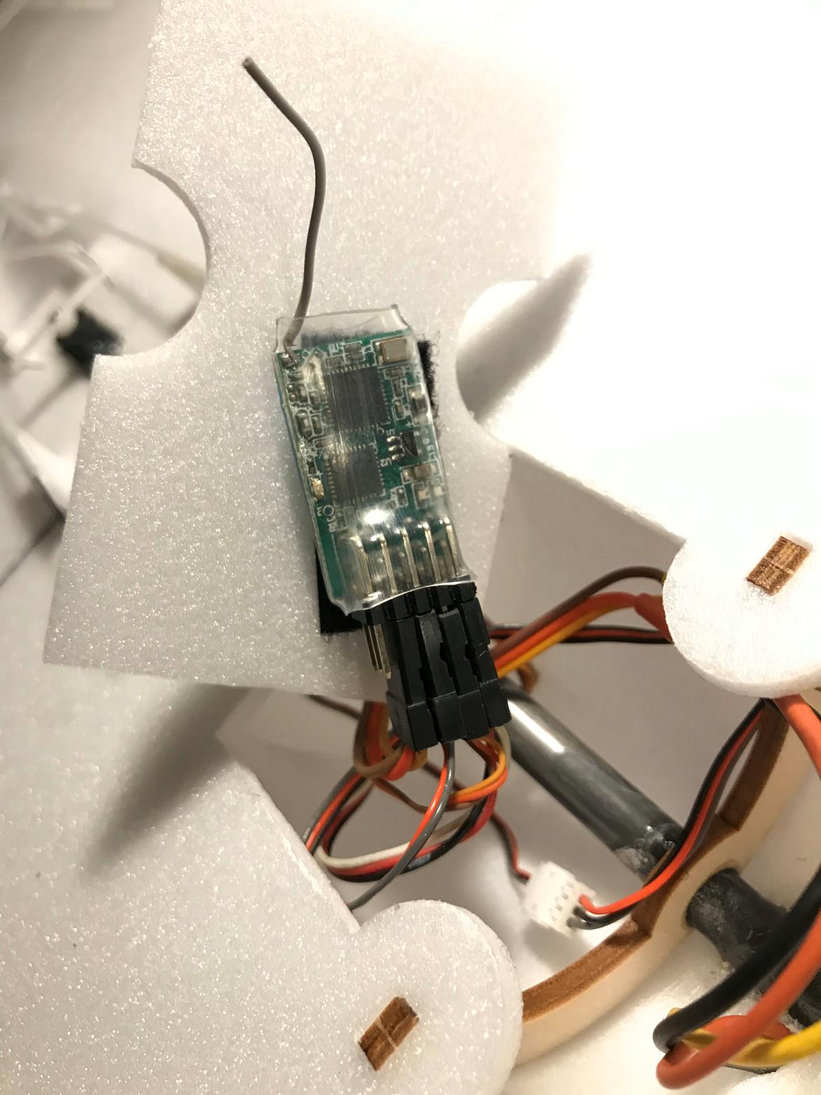 Fly Graupner Hydro-Plane - Micro 2,4 Ghz modtager billede 6