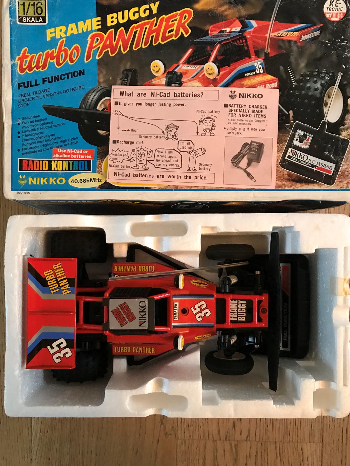 Buggy NIKKO Turbo Panther (Total reto bil) - Godt beskyttet i kassen med bil/sender billede 5