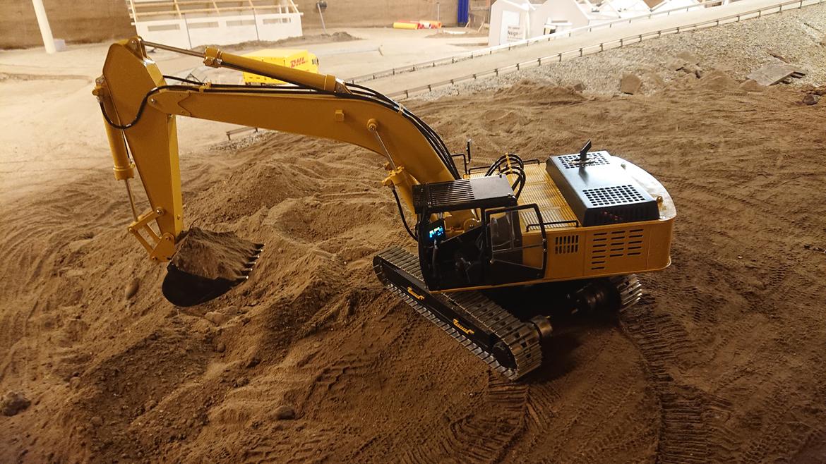 Maskiner Magom 330D  - Første tur i dens rette element.  billede 4