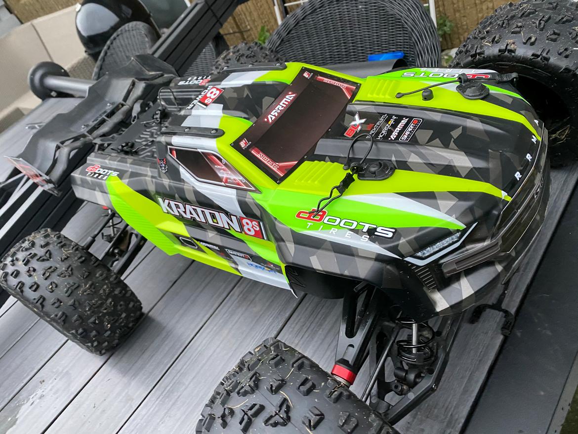 Off-Roader Arrma kraton 8 s  billede 1