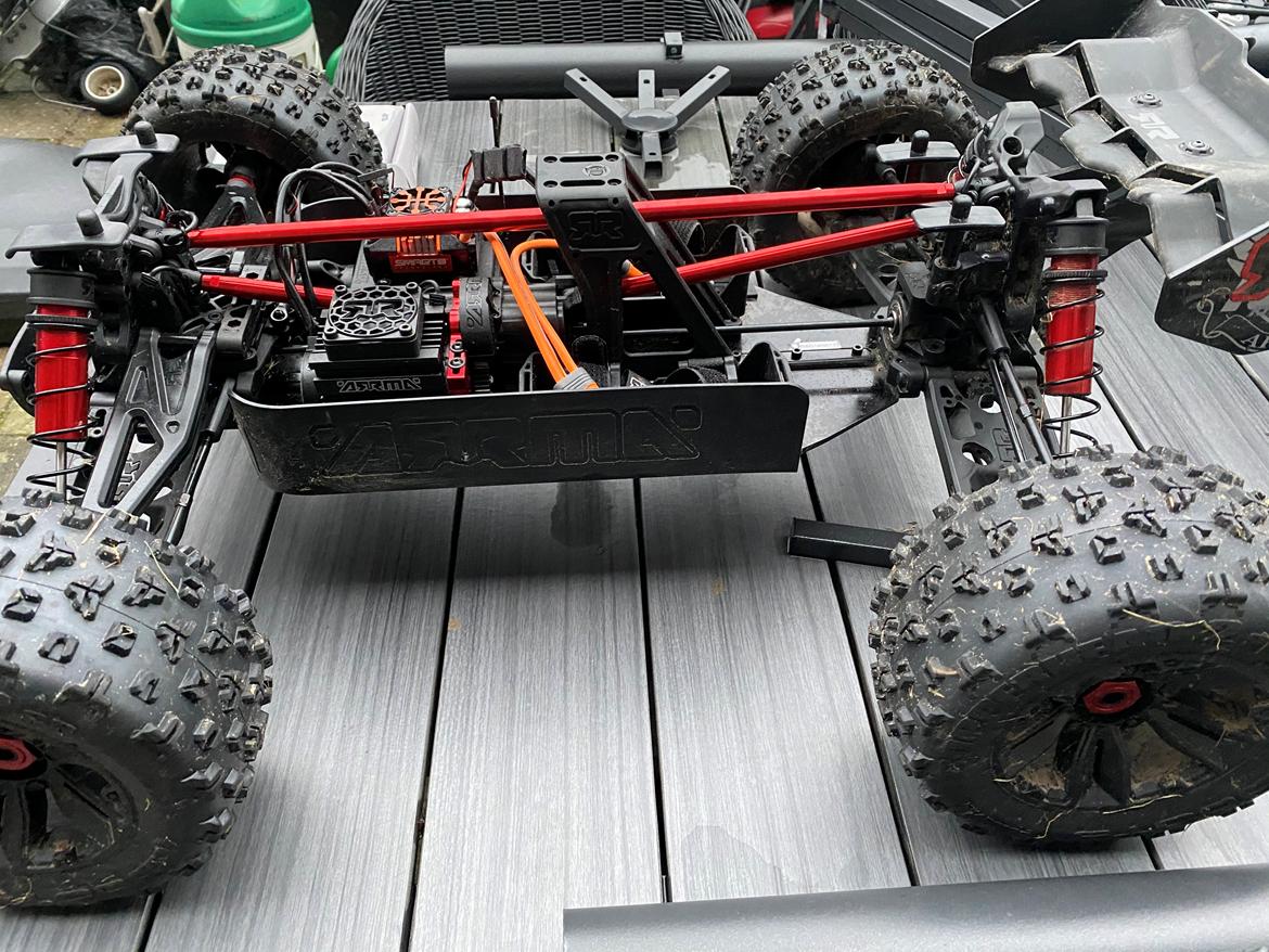 Off-Roader Arrma kraton 8 s  billede 8