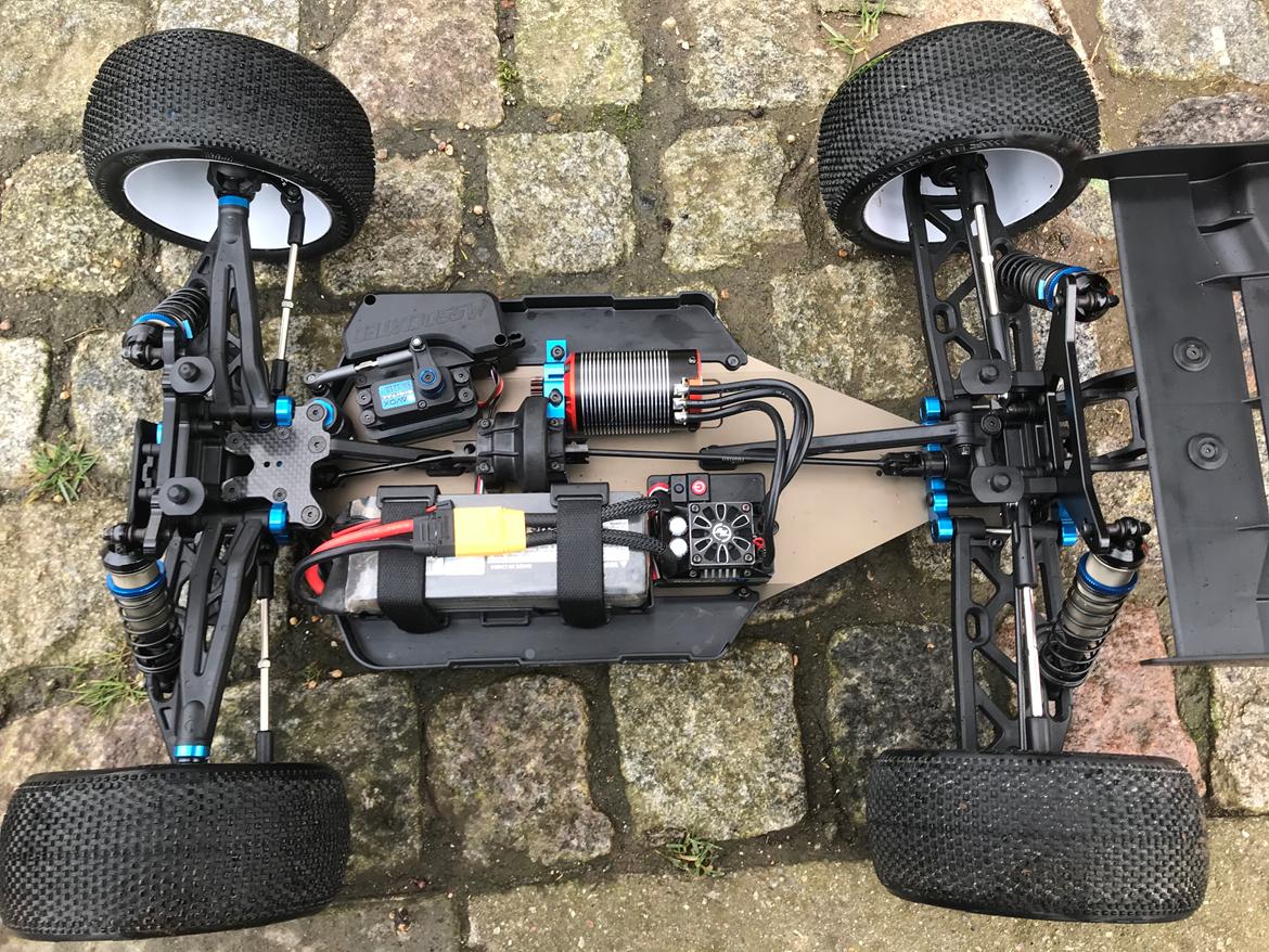 Bil AE RC8T3.1E billede 4