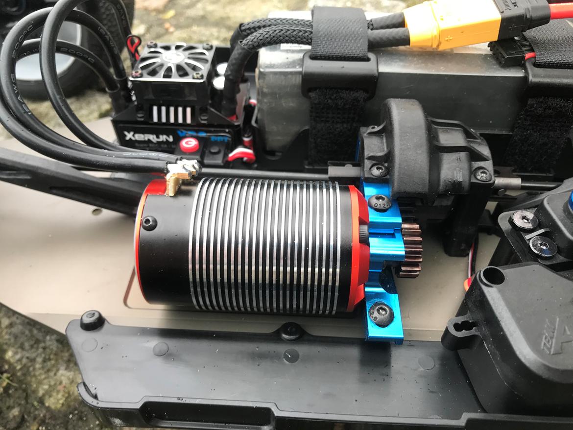 Bil AE RC8T3.1E billede 8