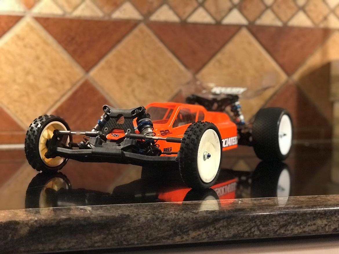 Buggy Team Associated RC10B6.1 billede 2