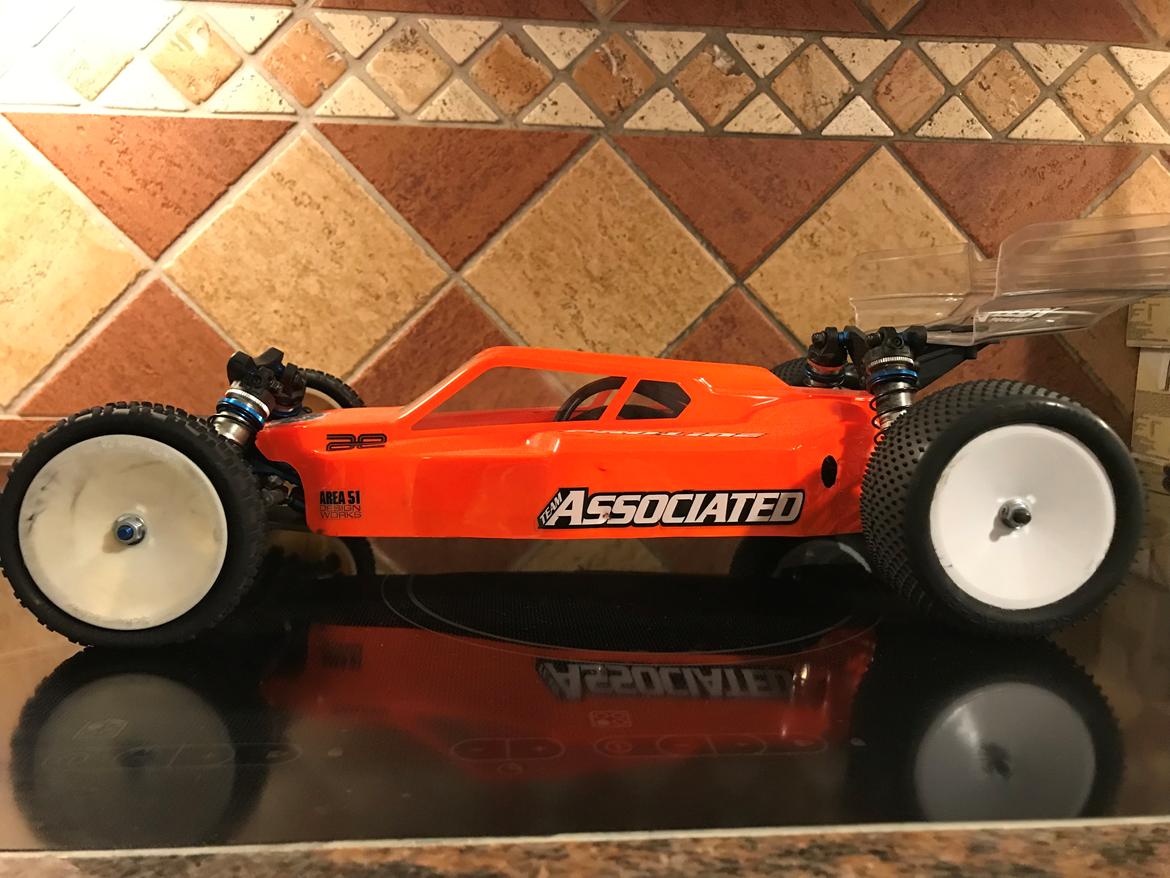 Buggy Team Associated RC10B6.1 billede 1