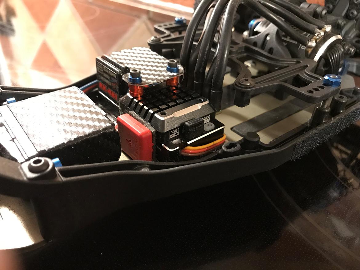 Buggy Team Associated RC10B6.1 billede 6