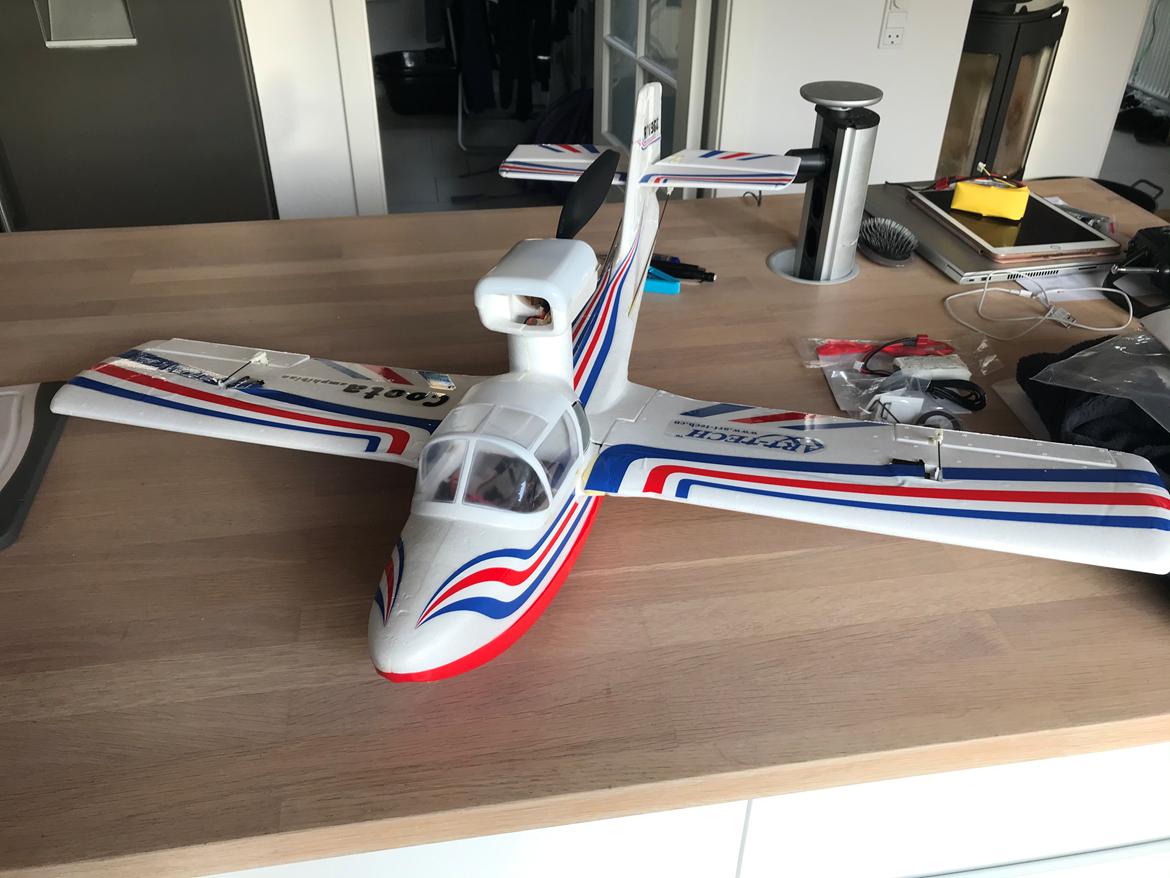 Fly Coota Amphibian - Lige samlet billede 7