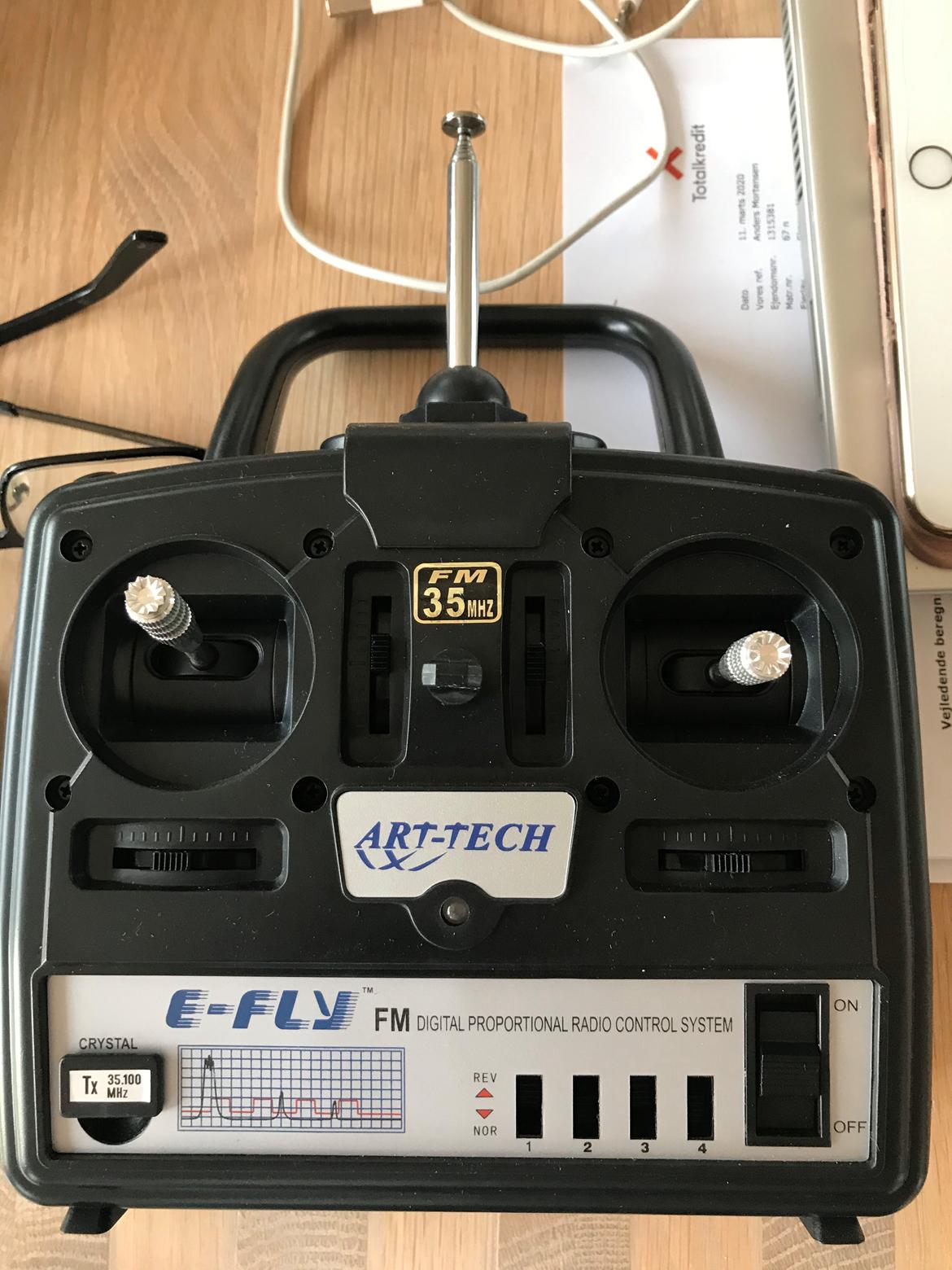 Fly Coota Amphibian - I 2015 kom den med 35 mHz blev lavet om til 2,4 GHz billede 9