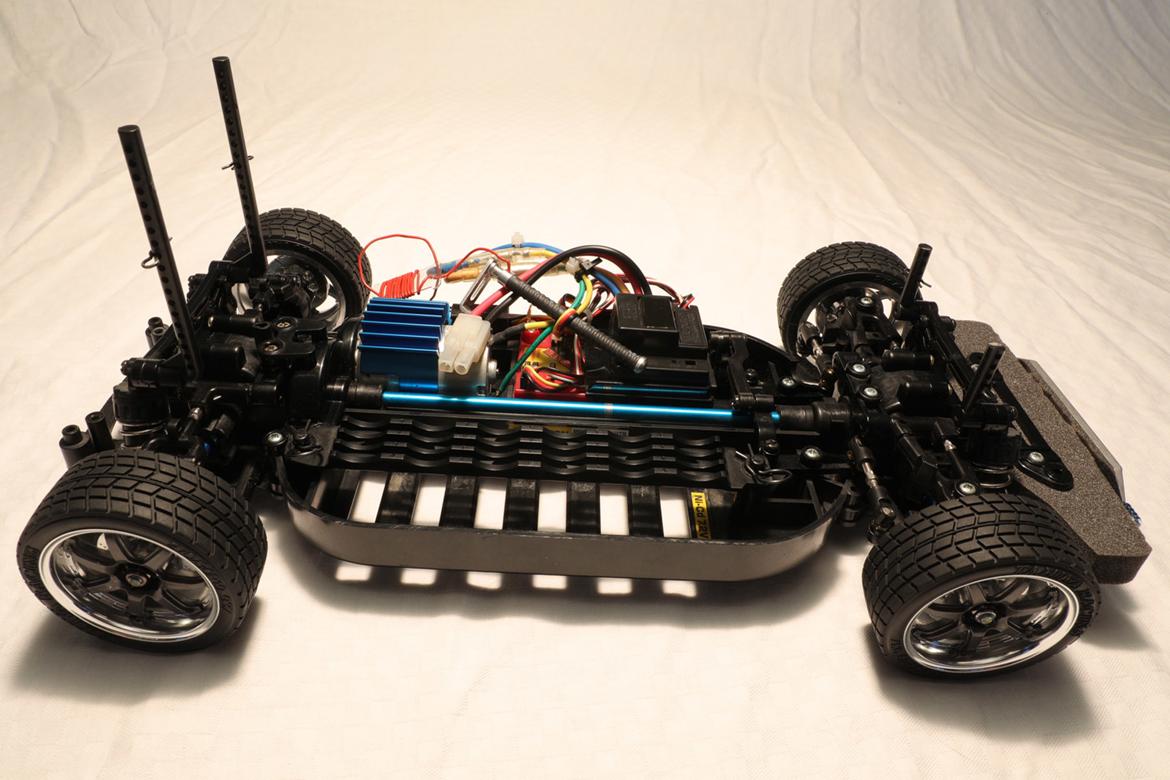 Bil Nissan Skyline R34 GT-R Nismo Z-Tune Tamiya TT-01 billede 18