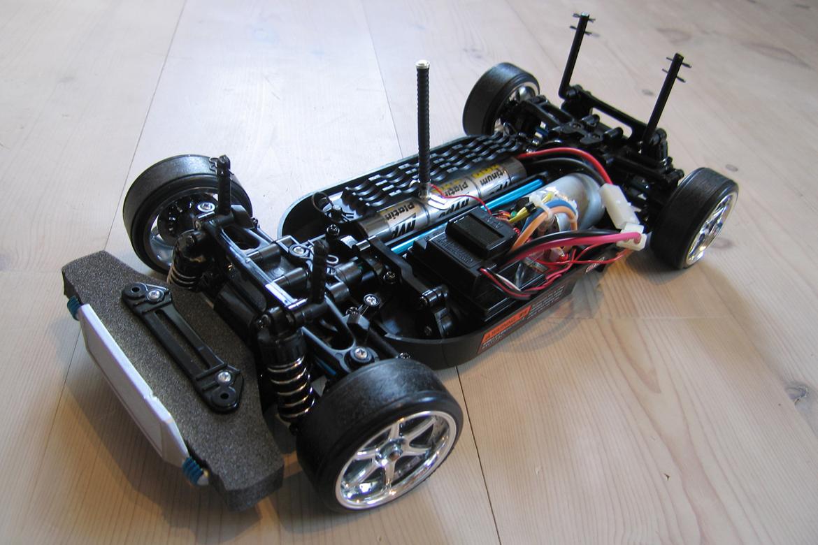 Bil Nissan Skyline R34 GT-R Nismo Z-Tune Tamiya TT-01 billede 14