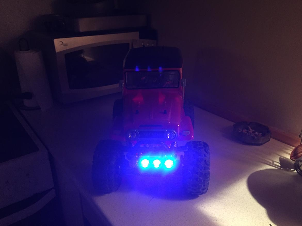 Off-Roader Tamiya cr01 Toyota landcruiser  billede 1