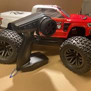 Truck Arrma Granite BLX V3