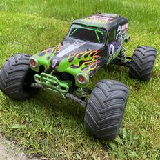 Truck Traxxas Monster Jam "Grave Digger"
