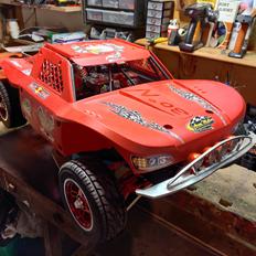 Off-Roader 30° North Truck