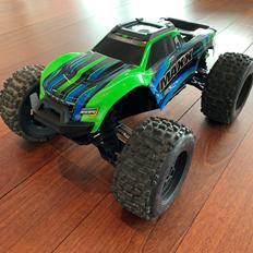 Truck Traxxas Maxx 4S