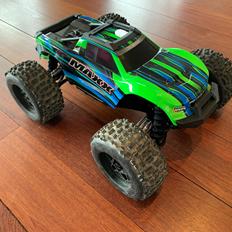 Truck Traxxas Maxx 4S