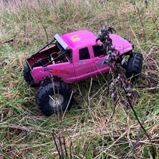 Off-Roader Scx10 baseret mattzilla