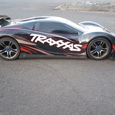 Bil Traxxas xo-1
