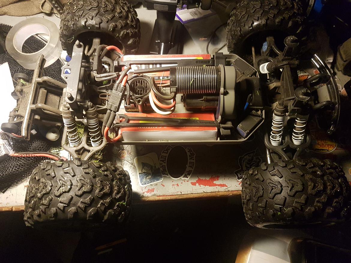 Truck Traxxas e-maxx brushless  billede 7