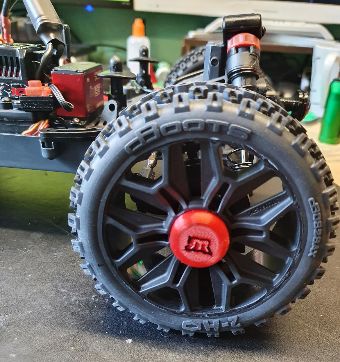 Buggy Arrma Typhon 3S BLX billede 12