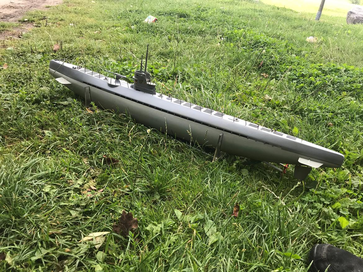 Båd U25 (U17) [Tidl. RC-enhed] billede 1