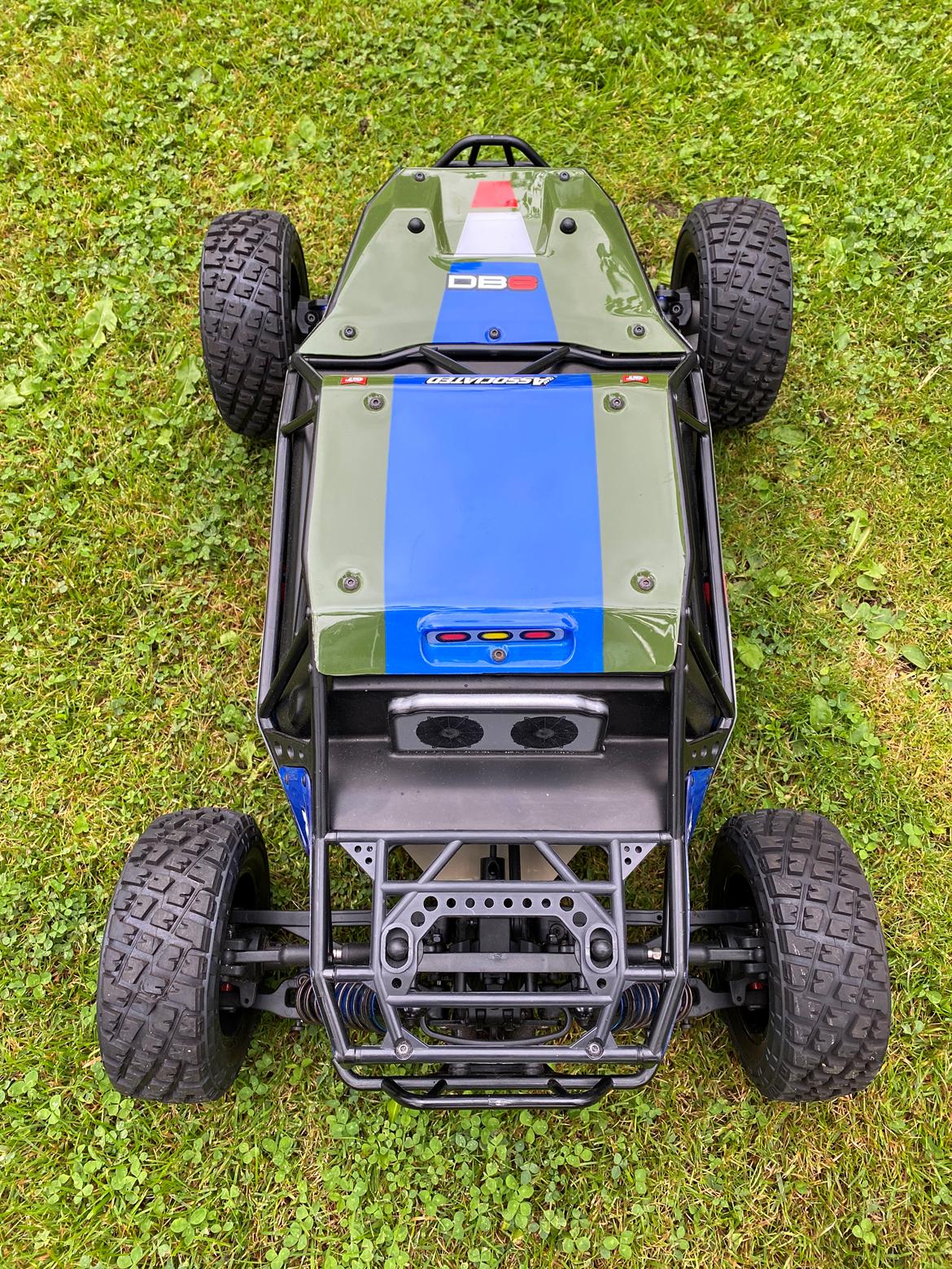 Buggy Nomad DB8 Team Associated billede 5