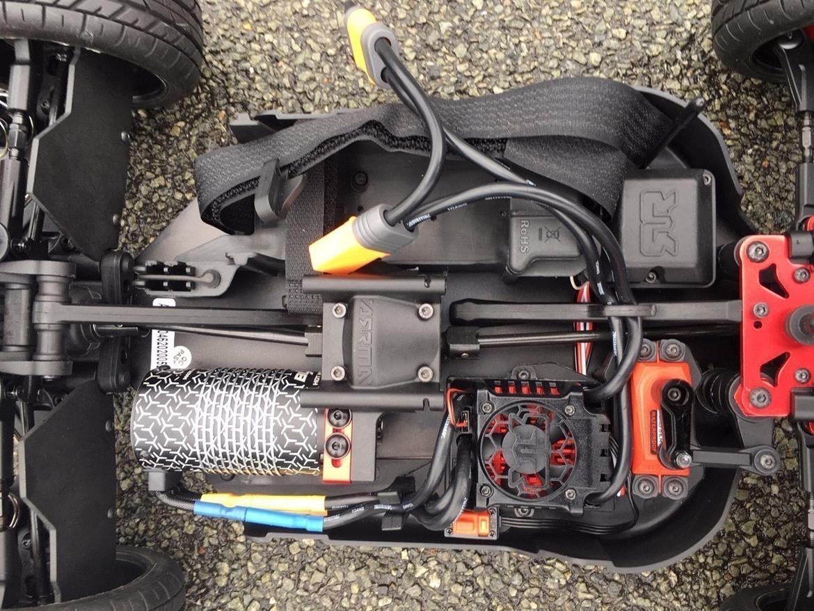 Buggy Arrma Typhon 6s V4 billede 6