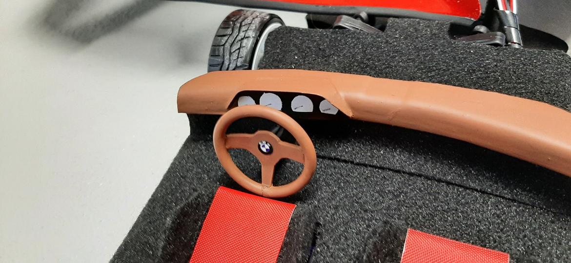 Bil 1/10 BMW E30 M3 (SOLGT) billede 11