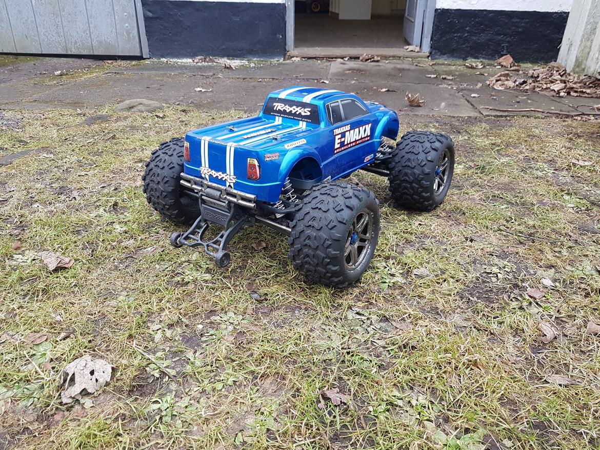 Truck Traxxas e-maxx brushless  billede 8