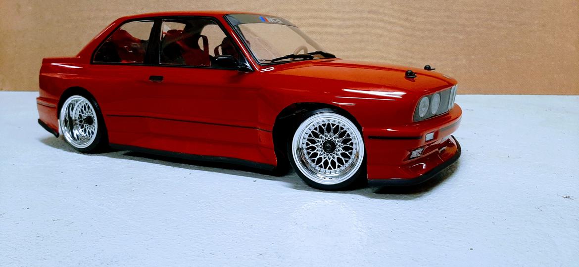 Bil 1/10 BMW E30 M3 (SOLGT) billede 2
