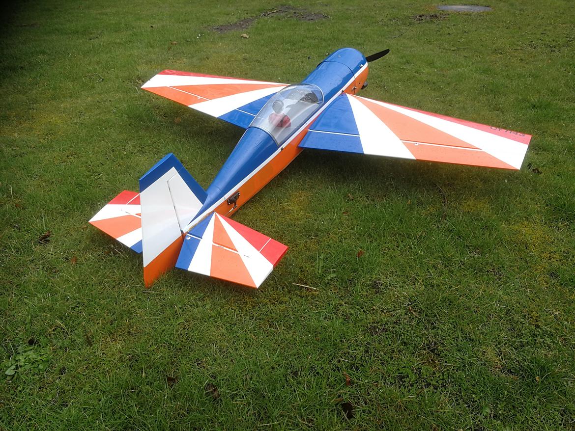 Fly YAK 54 billede 6