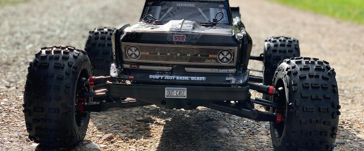 Truck Arrma Outcast 8s EXB 2021 It