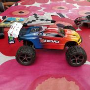 Off-Roader Traxxas E-revo vxl 1/16